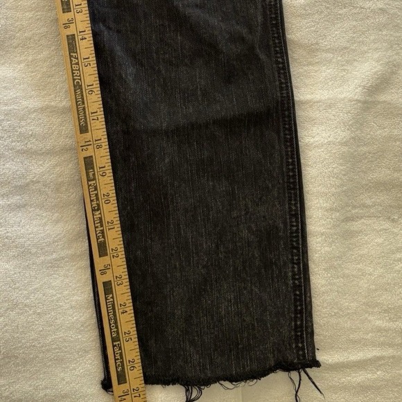 Hollister Ultra High Rise Mom Jeans 3 Long Waist 26 Length 29 Black Distressed - Picture 7 of 16